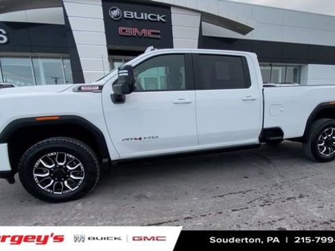 Certified 2022 GMC Sierra 3500 AT4 image 5