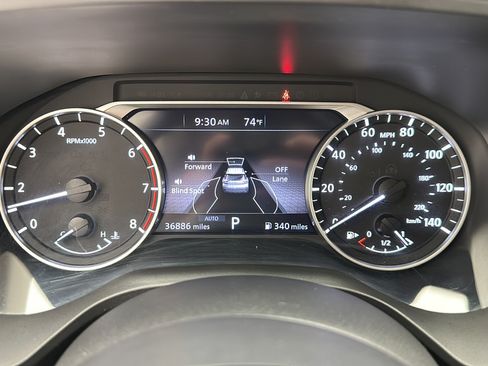 Used 2023 Nissan Rogue SV w/ SV Premium B Package AWD/4WD image 17