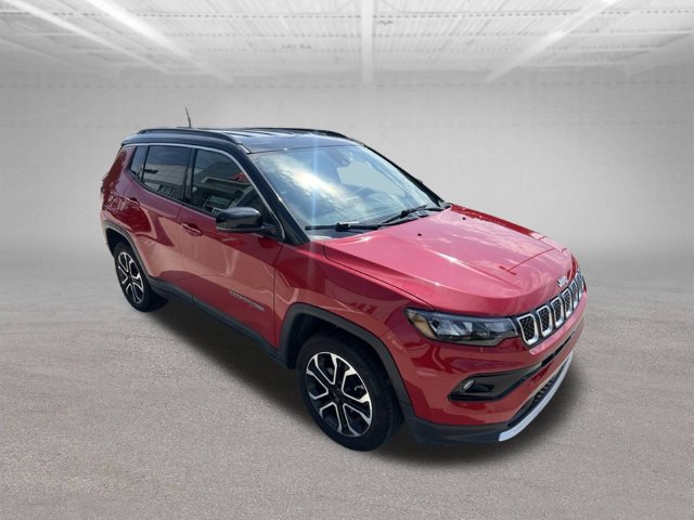 Used 2023 Jeep Compass Limited AWD/4WD image 9