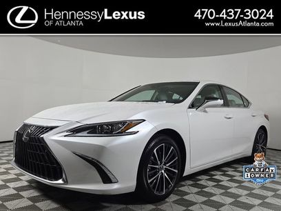 Used 2025 Lexus ES 300h w/ Premium Package