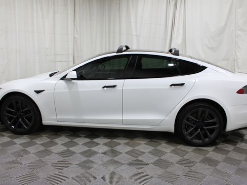 Used 2021 Tesla Model S Plaid AWD/4WD image 27