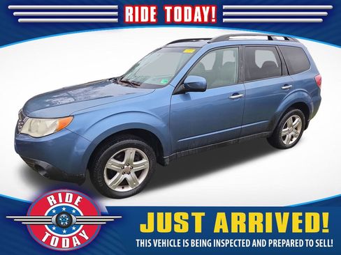 Used 2010 Subaru Forester 2.5X image 1