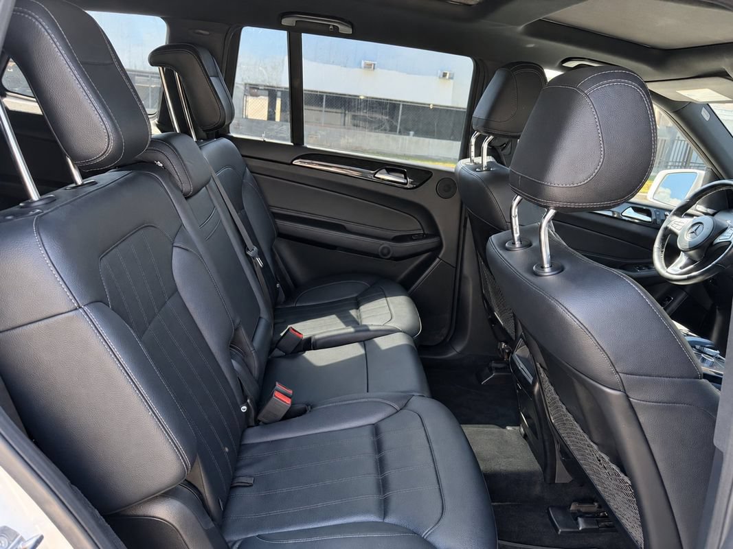 Used 2019 Mercedes-Benz GLS 450 4MATIC image 16