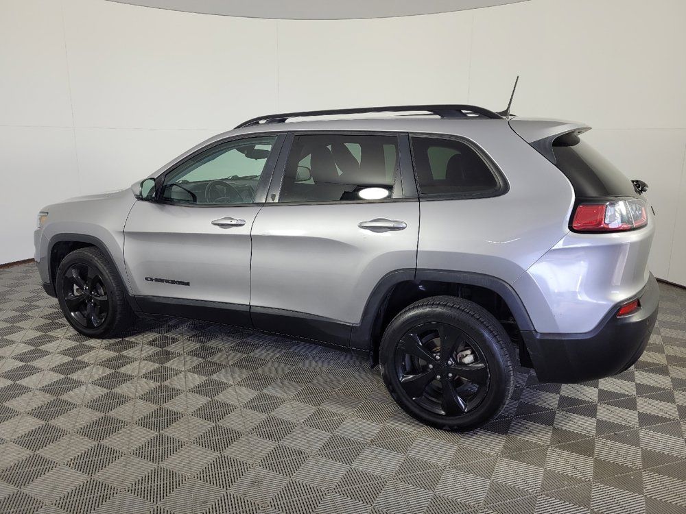 Used 2021 Jeep Cherokee Latitude Plus FWD image 3