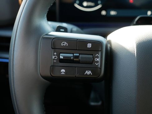 Used 2025 Hyundai Santa Fe Calligraphy image 31