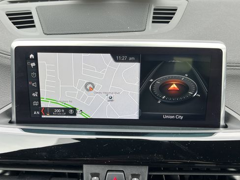 Used 2022 BMW X2 sDrive28i w/ Convenience Package image 5