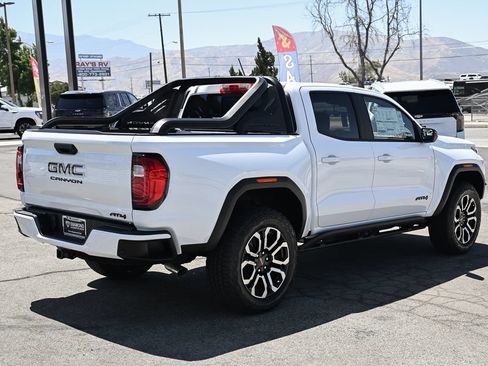 New 2026 GMC Canyon AT4 w/ Nightfall Edition AWD/4WD image 5