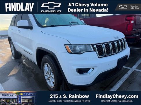 Used 2018 Jeep Grand Cherokee Laredo image 1