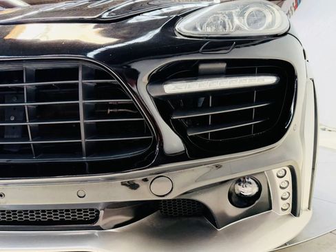 Used 2013 Porsche Cayenne S AWD/4WD image 23