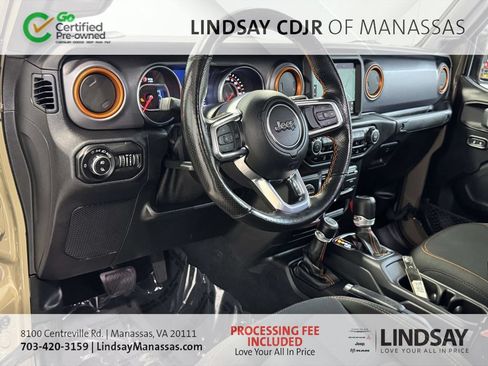 Certified 2020 Jeep Gladiator Mojave AWD/4WD image 18