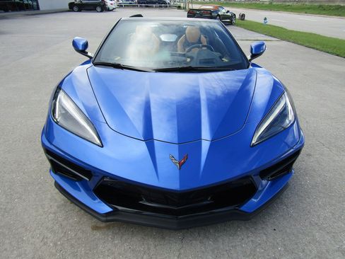 Used 2023 Chevrolet Corvette Stingray Preferred Conv w/ Z51 Performance Package RWD image 2