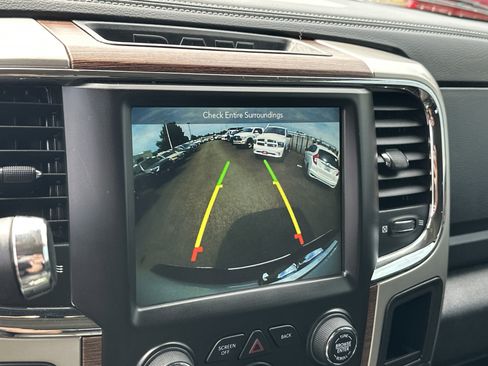 Used 2018 RAM 2500 Laramie w/ Convenience Group image 22