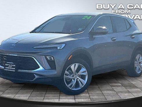 Used 2024 Buick Encore GX Preferred w/ Comfort Package AWD/4WD image 12
