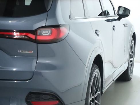 Certified 2025 MAZDA CX-70 3.3 Turbo S w/ Premium Plus image 16