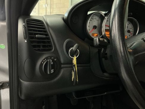 Used 2002 Porsche Boxster S image 34