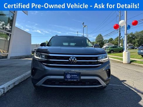 Certified 2023 Volkswagen Atlas SE w/ Black Wheel Package AWD/4WD image 3