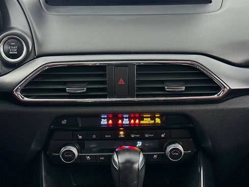 Used 2022 MAZDA CX-9 Carbon Edition image 13