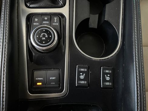 Used 2016 Nissan Maxima 3.5 SV FWD image 40