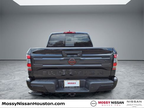New 2026 Nissan Frontier Pro-X w/ Tow Package image 6