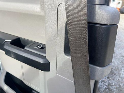 Used 2017 Ford F350 XL w/ Power Equipment Group image 32