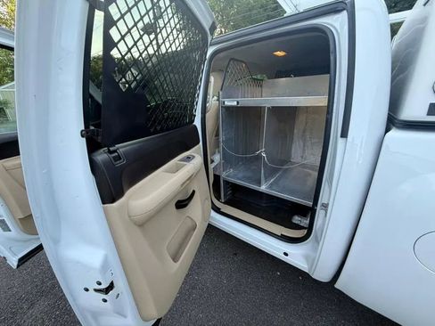 Used 2011 Chevrolet Silverado 1500 2WD Crew Cab Hybrid image 24