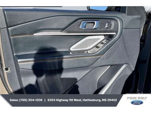 New 2026 Ford Explorer Tremor w/ Tremor Ultimate Package AWD/4WD image 17