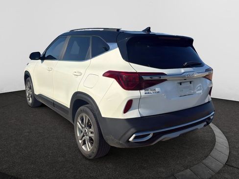 Used 2023 Kia Seltos S w/ Navigation Package image 7