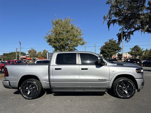 New 2026 RAM 1500 4x4 Crew Cab image 2