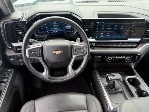 Used 2024 Chevrolet Silverado 1500 LTZ w/ Technology Package RWD image 13