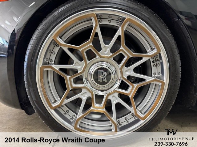 Used 2014 Rolls-Royce Wraith RWD image 31