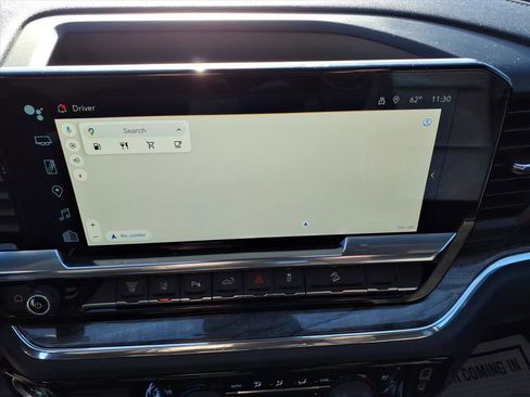 Used 2024 Chevrolet Silverado 2500 LTZ w/ LTZ Premium Package image 18