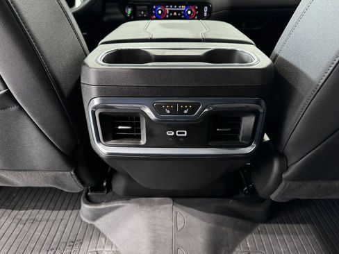 Certified 2025 Chevrolet Silverado 2500 LTZ w/ LTZ Convenience Package AWD/4WD image 27