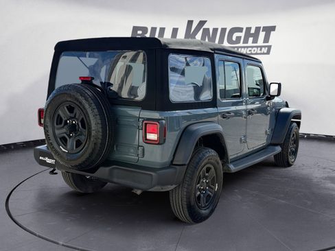 Used 2024 Jeep Wrangler Sport image 5