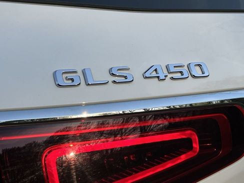 Used 2023 Mercedes-Benz GLS 450 4MATIC w/ AMG Line Exterior image 30