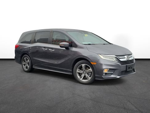 Used 2018 Honda Odyssey Touring image 1