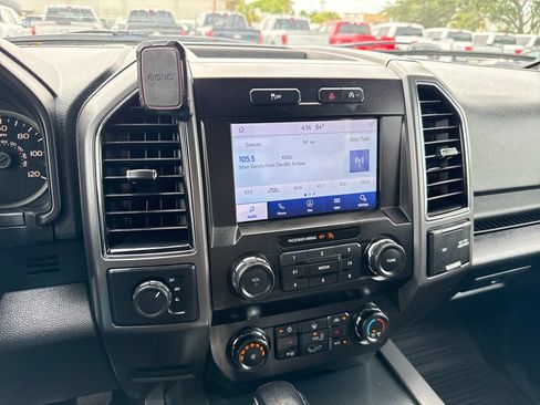 Used 2020 Ford F150 XLT w/ Equipment Group 302A Luxury AWD/4WD image 18