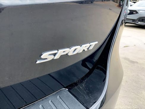 Used 2023 Honda Odyssey Sport image 10