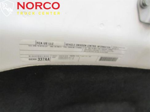 Used 2018 RAM 1500 Tradesman w/ Chrome Appearance Group image 20