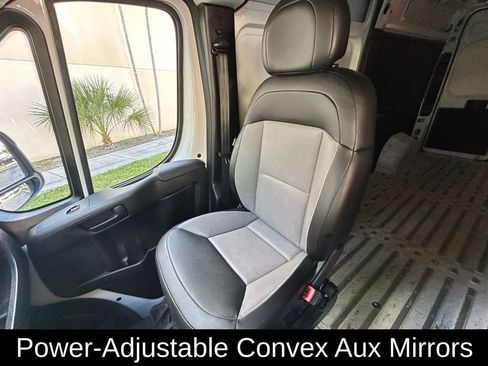 Used 2024 RAM ProMaster 2500 w/ Convenience Group image 13