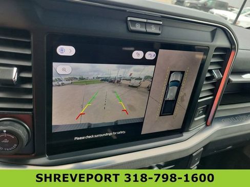 Used 2025 Ford F250 Platinum w/ FX4 Off-Road Package AWD/4WD image 15