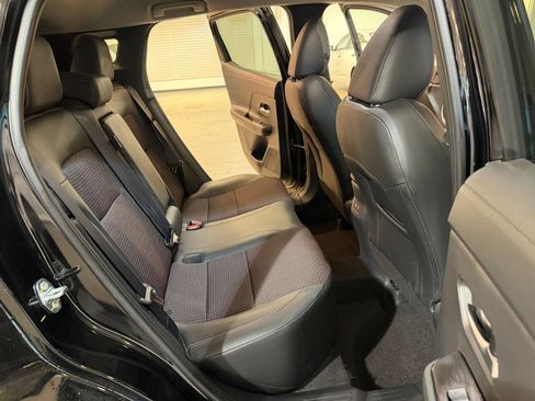 Used 2026 Nissan Kicks SR FWD image 36