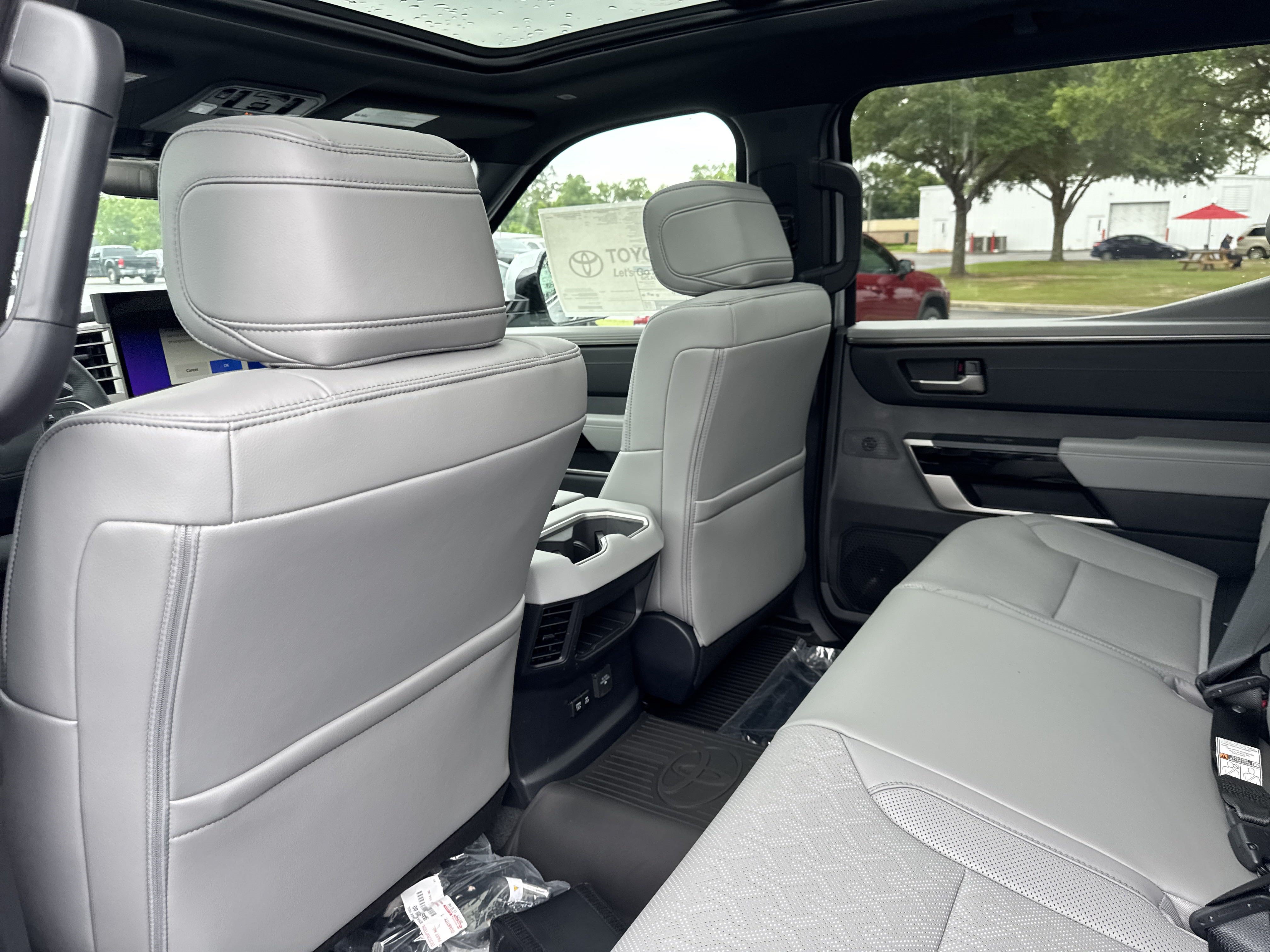 New 2025 Toyota Tundra Limited w/ Power Package AWD/4WD image 26