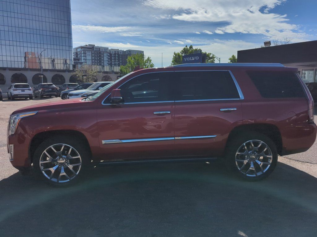 Used 2015 Cadillac Escalade Premium AWD/4WD image 4