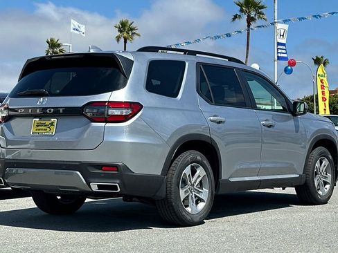 New 2026 Honda Pilot EX-L image 3