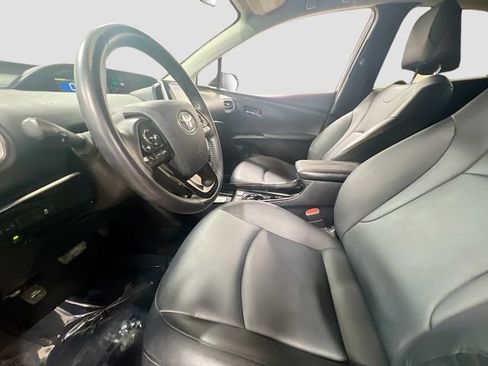 Used 2020 Toyota Prius Prime XLE FWD image 21