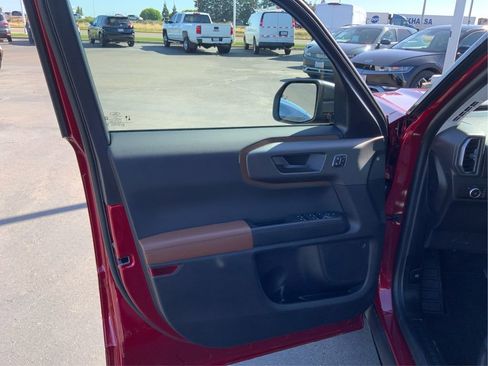 Used 2026 Ford Bronco Sport Outer Banks AWD/4WD image 21
