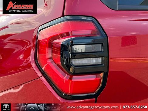 Used 2025 Toyota 4Runner TRD Off-Road Premium image 13
