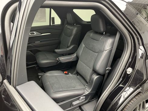 New 2026 Ford Explorer ST w/ Sun And Sound Package image 12