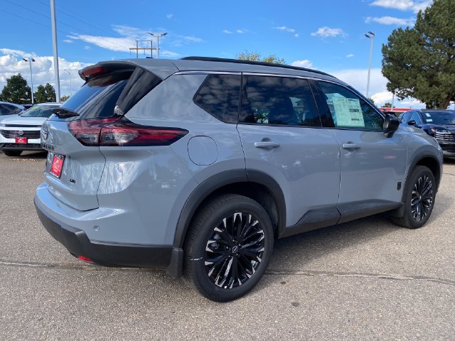New 2026 Nissan Rogue Dark Armor AWD/4WD image 5