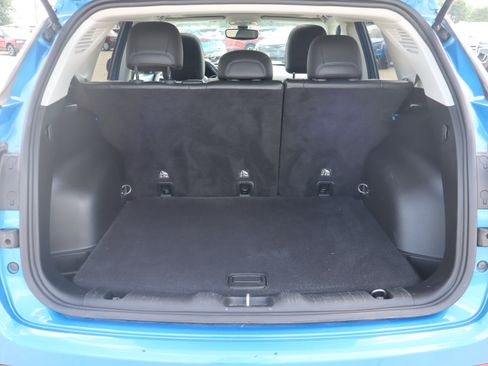 Used 2020 Jeep Compass Latitude w/ Popular Equipment Group FWD image 24